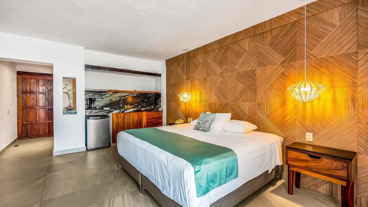 Marboka Hotel & Suites Puerto Vallarta Eksteriør bilde